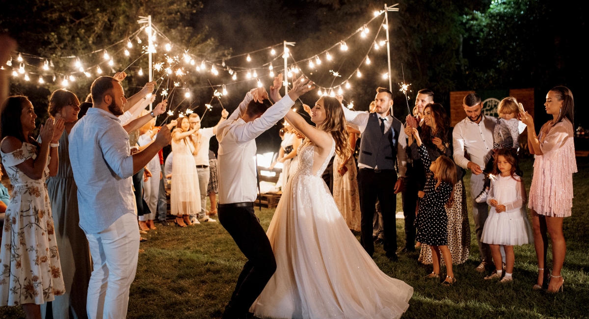 Popular Wedding Dance Songs to Get Everyone on the Dance Floor
