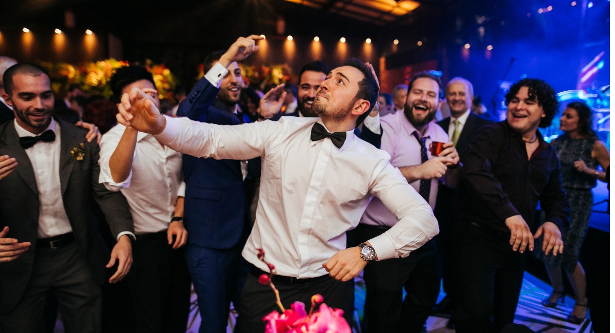 Wedding Games for Guests: Fun Activities to Entertain Your Attendees